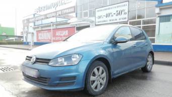 Volkswagen Golf VII