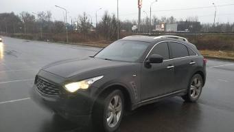 Infiniti FX II