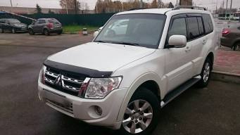 Mitsubishi Pajero IV 1