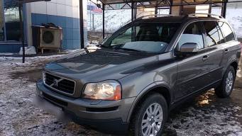 Volvo XC90 I