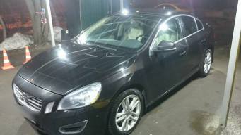 Volvo S60 II 2.0 AT (180 л.с.) [2012]