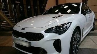 Kia Stinger I