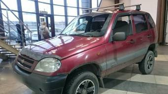 Chevrolet Niva I