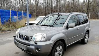 Nissan X-Trail I