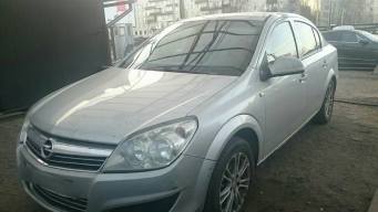 Opel Astra H