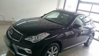 Infiniti QX50 I