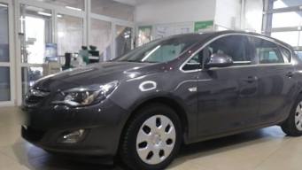 Opel Astra J