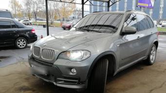 BMW X5 II (E70)