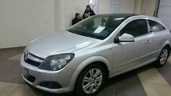 Opel Astra H