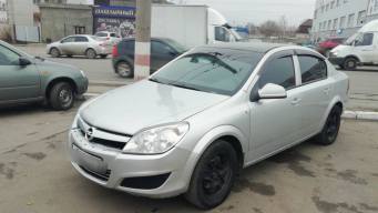 Opel Astra H