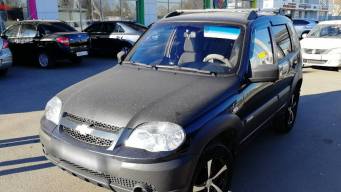 Chevrolet Niva I